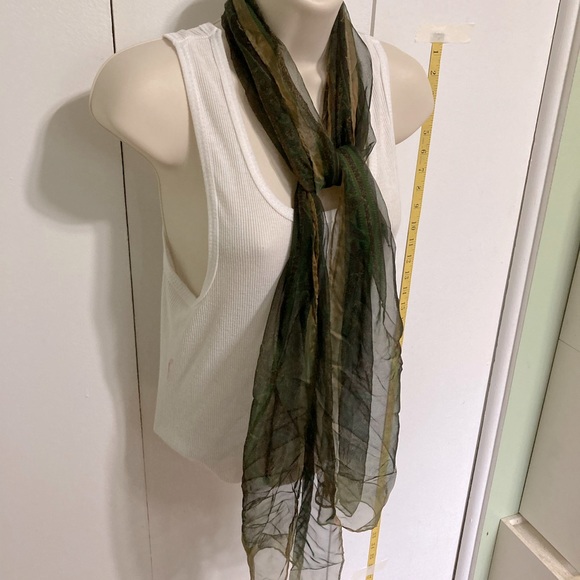 ALL SILK Scarf Wrap Shawl made in Italy Green Tan 60 inch  x 13 inch - Picture 9 of 15